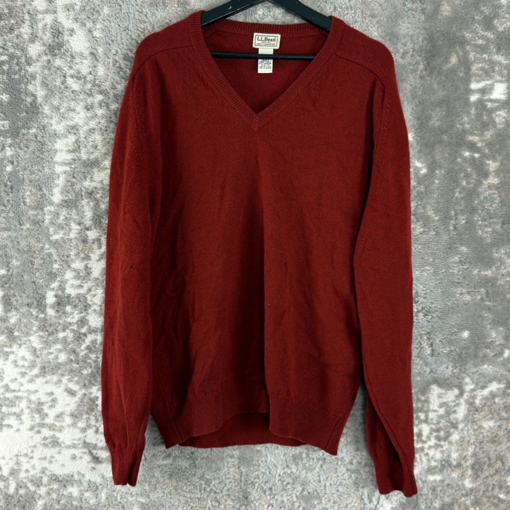 LL Bean Tall Size M Lambswool V Neck Sweater Red Long Sleeve Outdoor Casual
